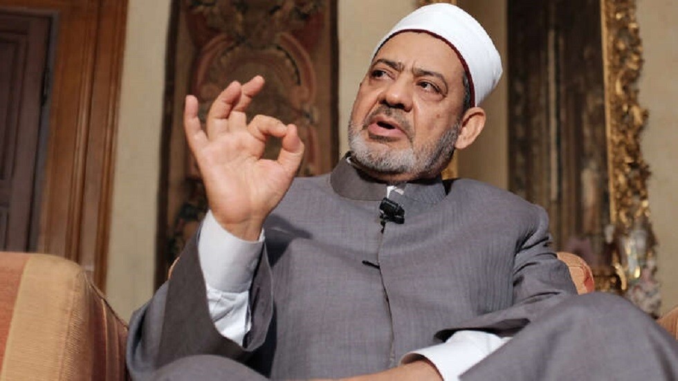 بيان شديد اللهجة من شيخ الأزهر ردا على إحراق القرآن في السويد
