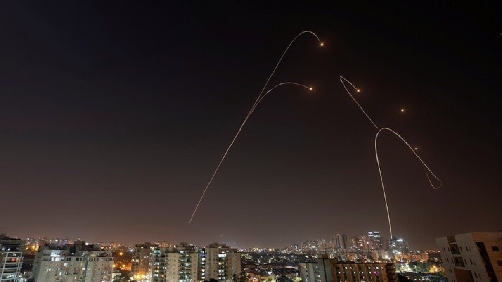 حركة "فتح": السلام يبدأ من فلسطين والحرب تبدأ منها أيضا