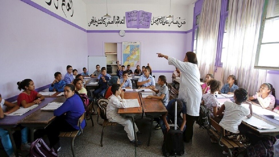 المغرب.. الحكومة تخصص أكثر من 22 ألف وظيفة لقطاعي الصحة والتعليم