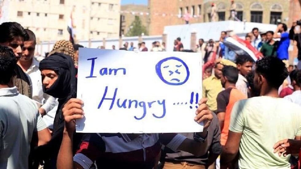 إيران.. وفد برلماني يرافق سفن إغاثة إلى اليمن