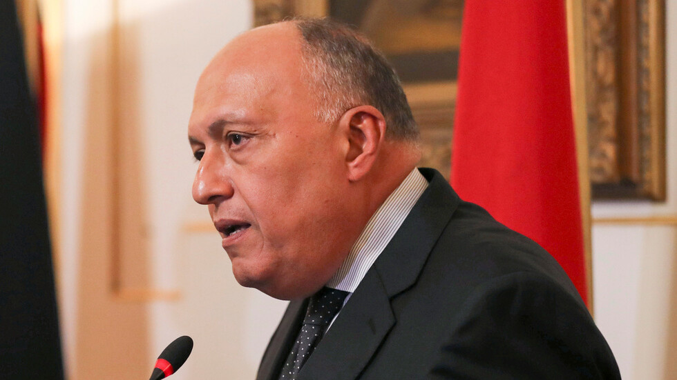 وزير الخارجية المصري ردا على تركيا: مصر لم تفرط في حبة رمل و لن تفرط في نقطة من مياهها الإقليمية