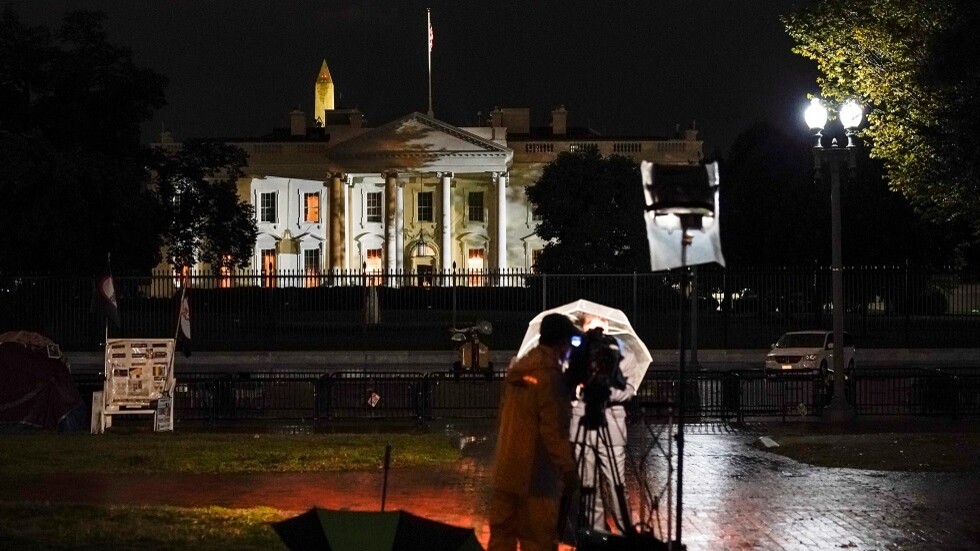 البيت الأبيض يعلن إصابة صحفي ثالث بكورونا بعد تغطيته لأنشطة ترامب