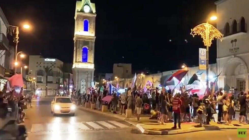 الشرطة الإسرائيلية تعتقل 3 محتجين أمام بيت وزير الخارجية