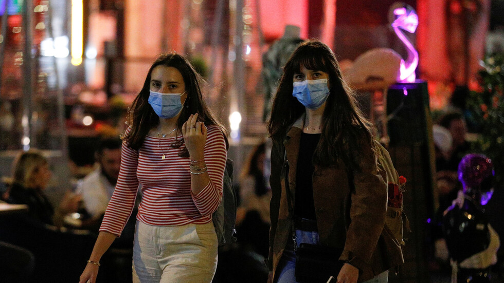 بولندا تسجل رقما قياسيا جديدا بعدد إصابات كورونا