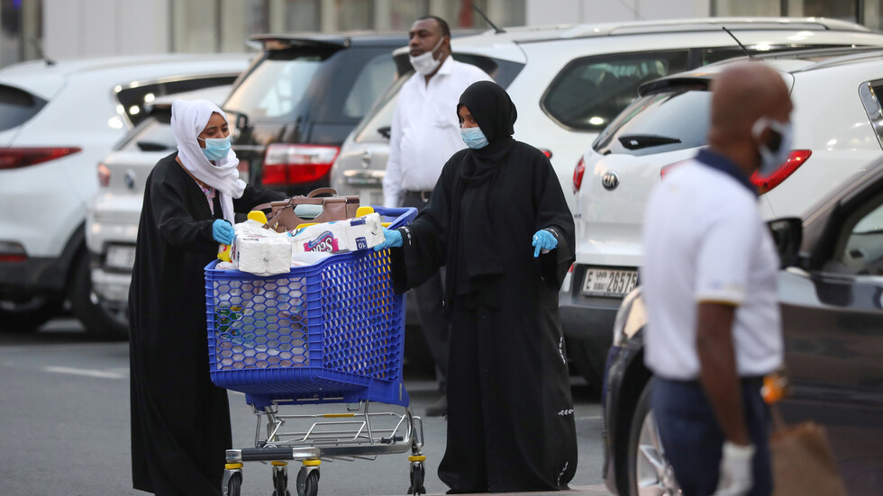 الإمارات.. نحو 20 ألف دولار لخليجية تلقت رسائل جنسية من طليقها