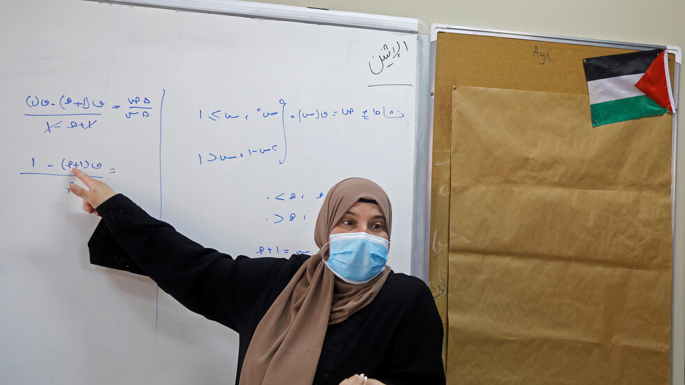 للمرة الأولى منذ 52 يوما.. 312 إصابة جديدة بكورونا ولا وفيات بين الفلسطينيين