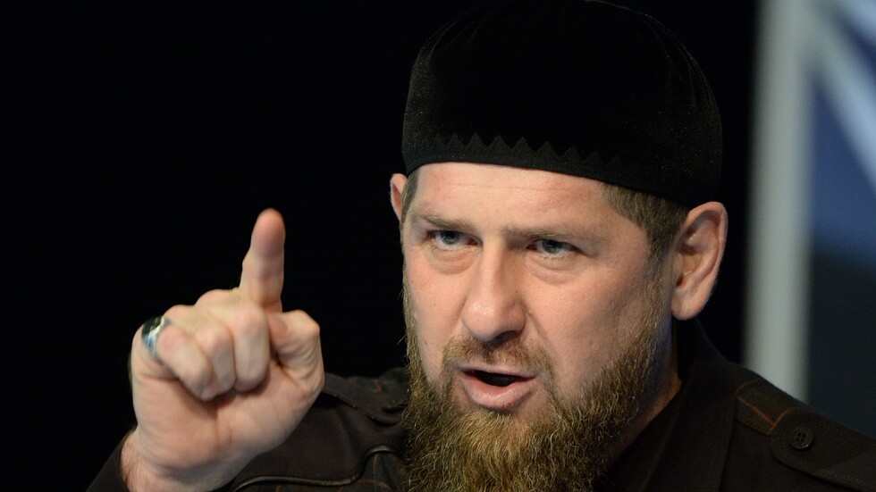 الرئيس الشيشاني يدين مقتل معلم في فرنسا ويحذر من "استفزاز المسلمين"