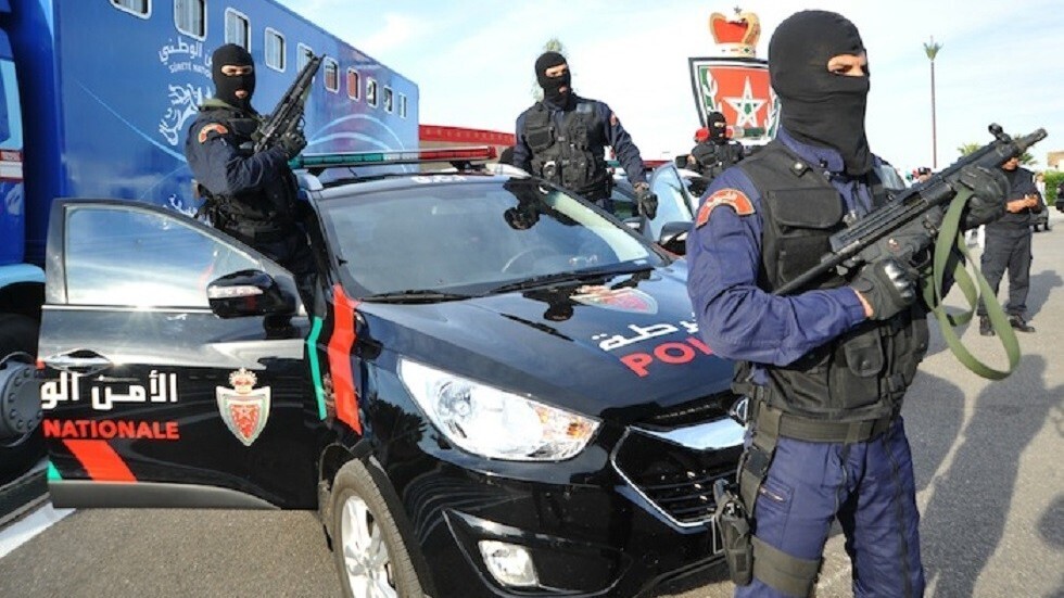 المغرب.. إيقاف شاب رفع راية "داعش" على بناية