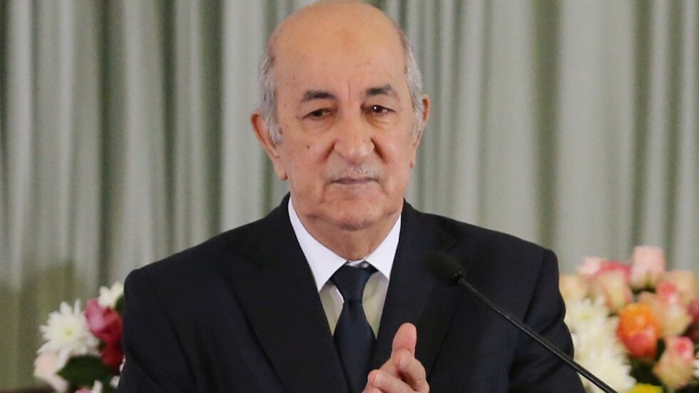 الرئيس الجزائري يتحدث عن وضعه الصحي بعد خضوعه للحجر