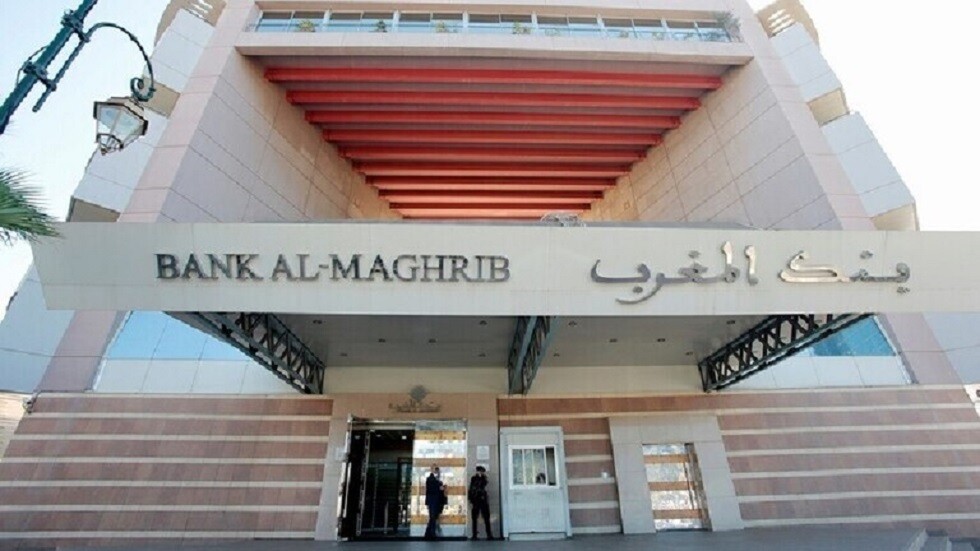 المغرب.. ارتفاع الديون المتعثرة مقابل انخفاض أموال البنوك