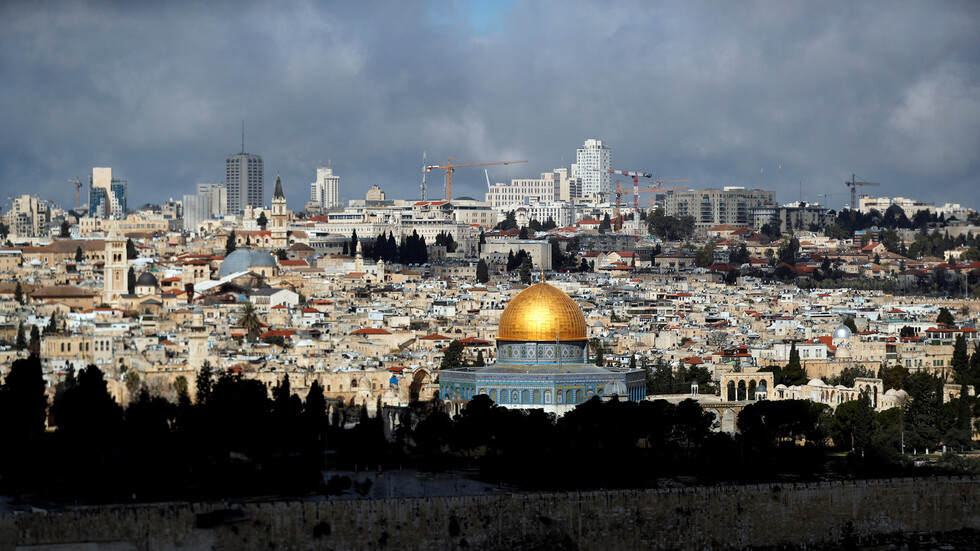 الولايات المتحدة تسمح لمواطنيها المولودين في القدس بوضع 