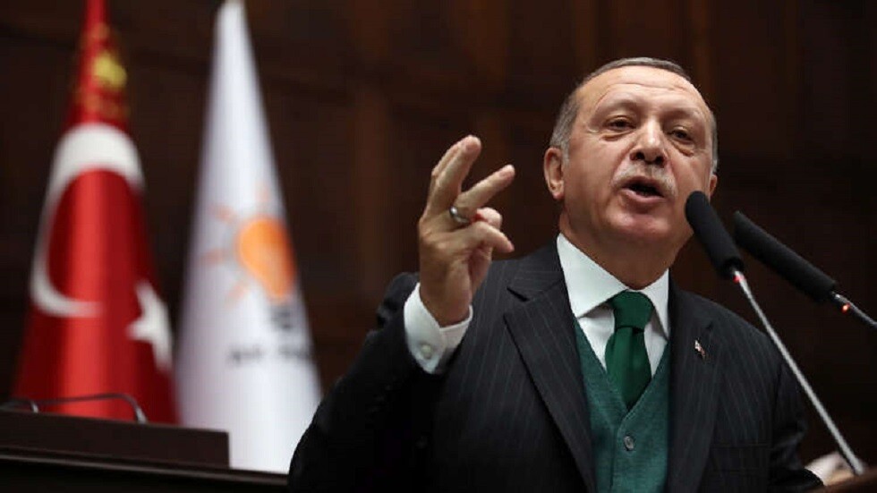 أردوغان يتوجه لمواطنيه برسالة عقب زلزال إزمير
