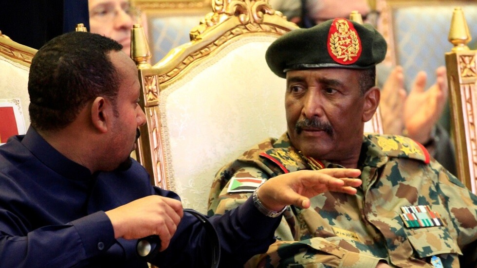رئيس مجلس السيادة السوداني يزور مدينة أداما الصناعية الإثيوبية (صور + فيديو)