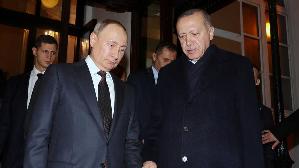 ابتزاز أردوغان: تركيا تريد إعادة القرم بفوزها في القوقاز؟