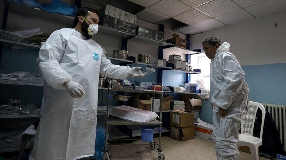 الأردن.. الحكومة تعمل على توفير 4 أجهزة "إيكمو" للحالات المتقدمة من كورونا