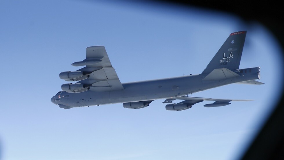 "رسالة إلى طهران".. واشنطن تنشر قاذفات "B-52" في الشرق الأوسط