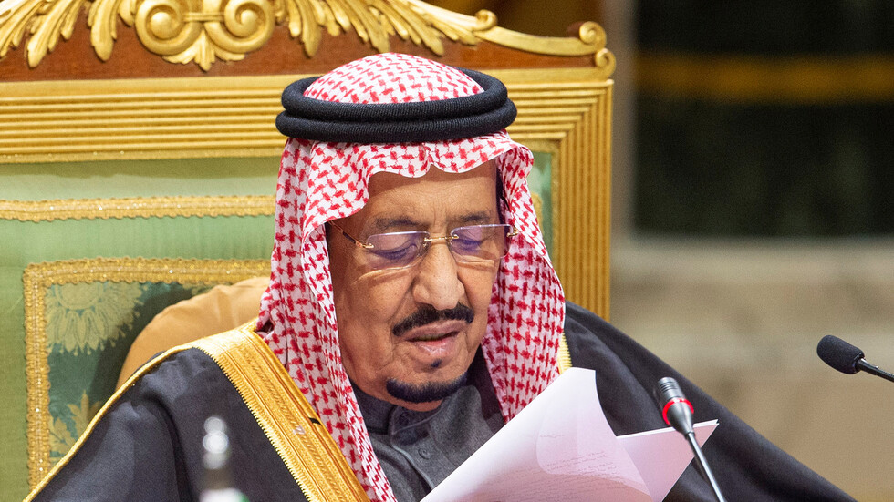 الملك سلمان يؤكد لرئيس المجلس الأوروبي حرصه على تعزيز العلاقات
