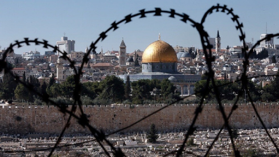 قاضي قضاة فلسطين ينفي أنباء عن تسوية قضية الدخول إلى الأقصى