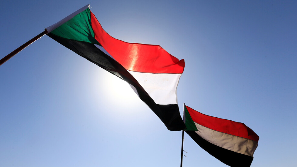 السفير السوداني الجديد يقدم أوراق اعتماده سفيرا ومفوضا لدى سويسرا