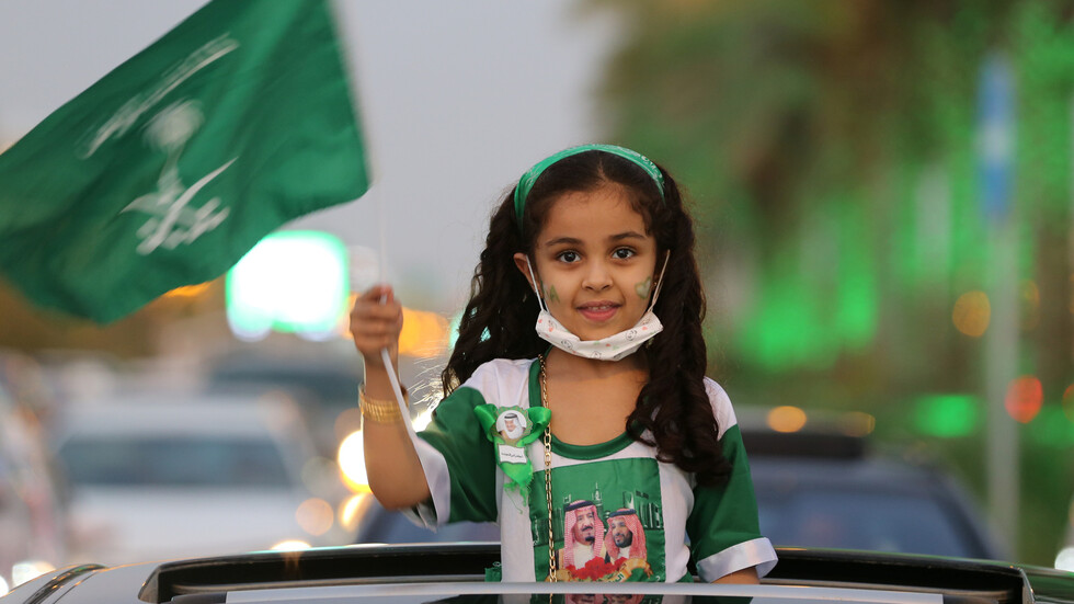 حكومة السعودية تتوقف عن نشر الإحصاءات اليومية بشأن تفشي كورونا