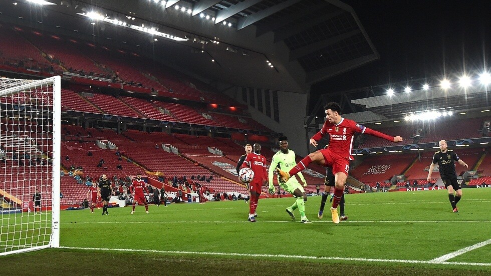 ليفربول يتغلب على أياكس ويتأهل لدور الـ16 من دوري أبطال أوروبا (فيديو)