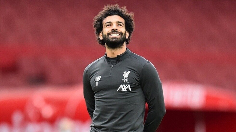 صورة محمد صلاح مع قطة تحصد نصف مليون إعجاب في ساعات (صورة + فيديو)