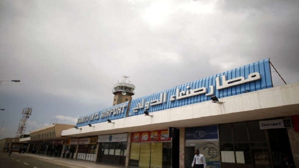 جماعة الحوثي تدعو لتدخل أممي لفتح مطار صنعاء أمام الرحلات الإنسانية