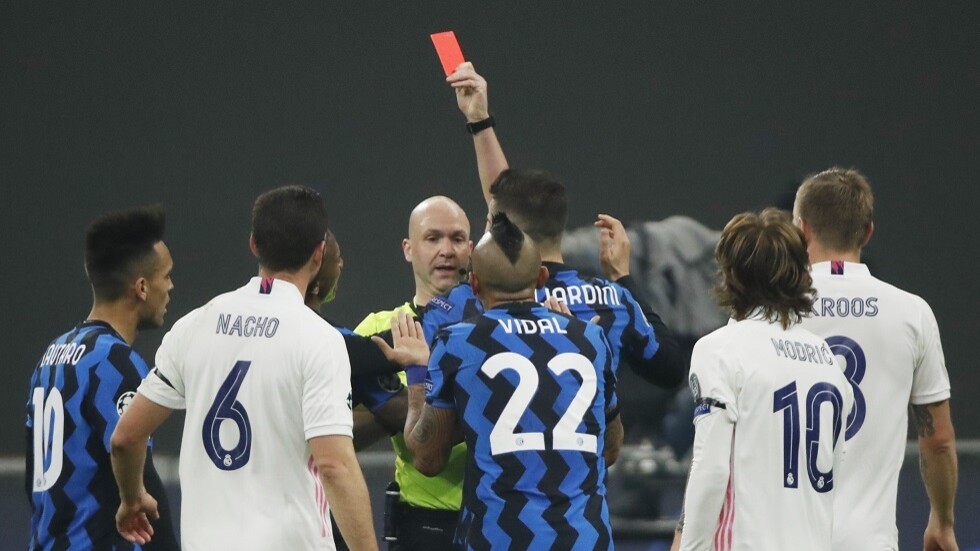 هل يتآمر ريال مدريد ومونشنغلادباخ على "أفاعي" ميلانو؟