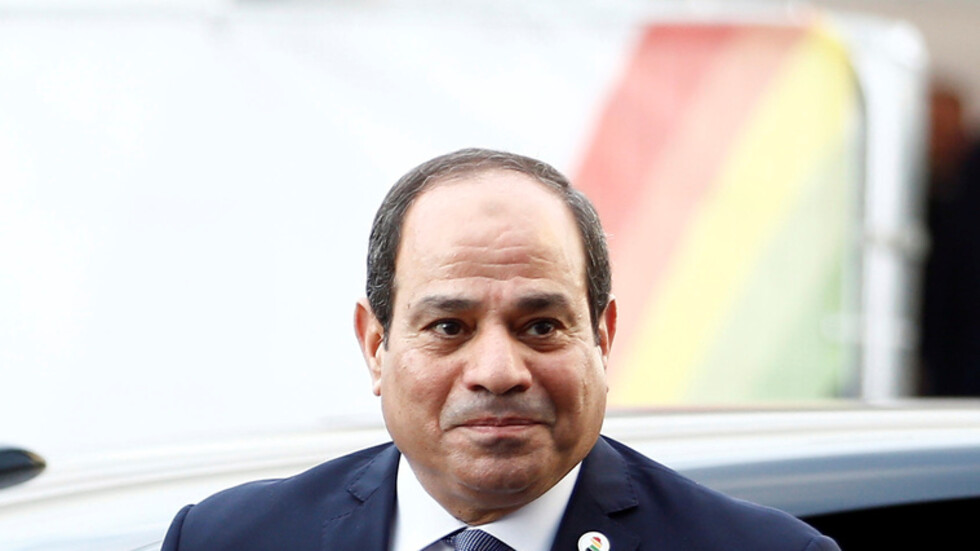 الرئاسة المصرية: السيسي يوجه ببناء 3300 وحدة سكنية جديدة للمواطنين