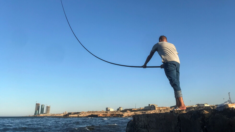 نشر صورة الصيادين المصريين في ليبيا والمفرج عنهم بعد دفع غرامة كبيرة للجيش الليبي