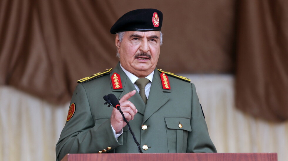 حفتر يخير تركيا بين 