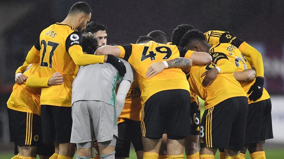 الدوري الإنجليزي.. وولفرهامبتون يمنع لاعبيه من التسوق