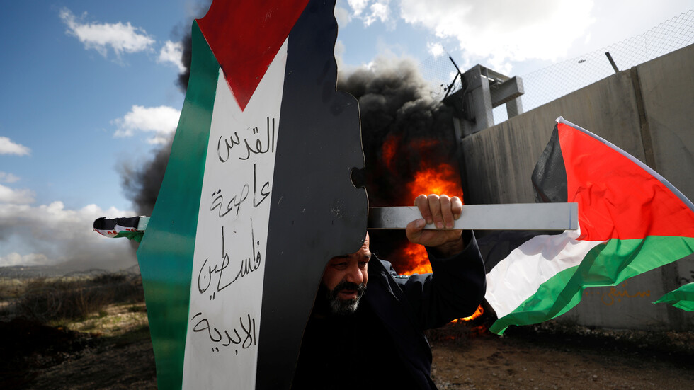 إصابات بين الفلسطينيين خلال تفريق الجيش الإسرائيلي مسيرة في كفر قدوم