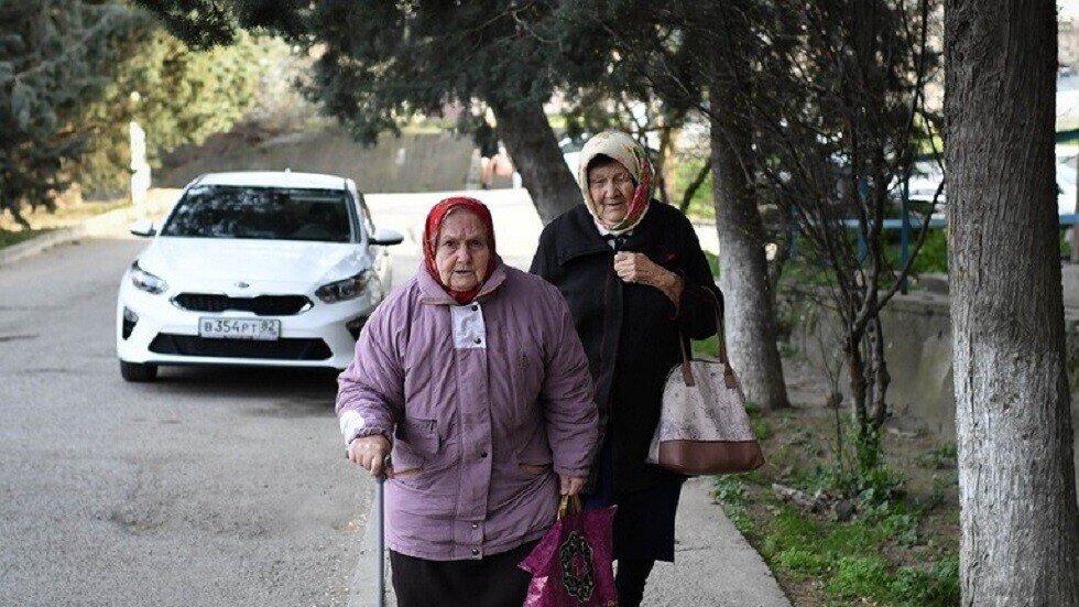 أكبر معمرة على وجه الأرض تحتفل بعيد ميلادها