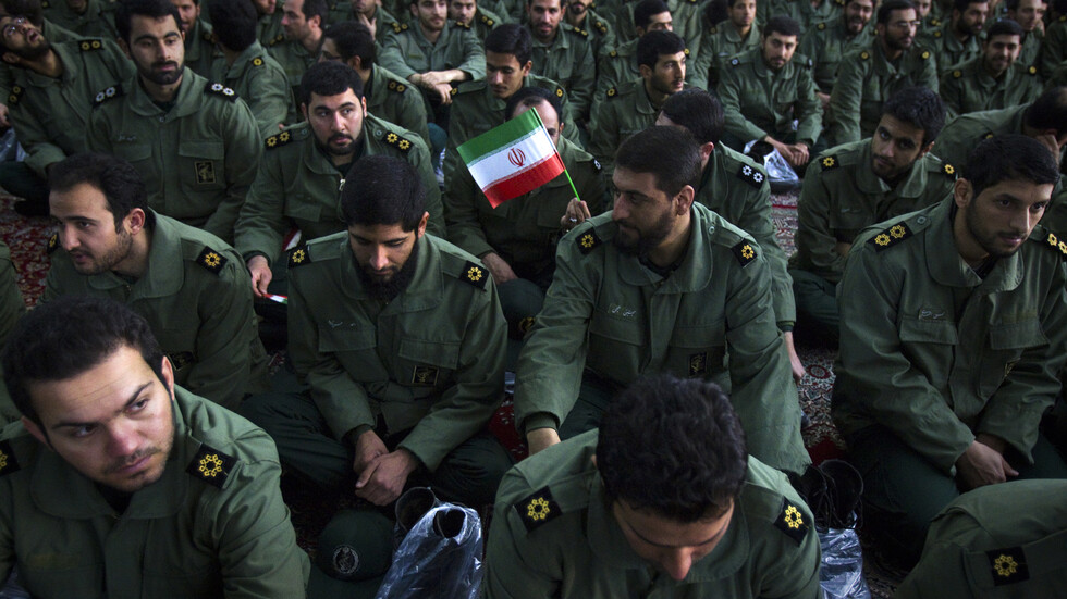 الحرس الثوري الإيراني لـRT: لا نستبعد أن تقوم الولايات المتحدة بأي حماقة ضد طهران