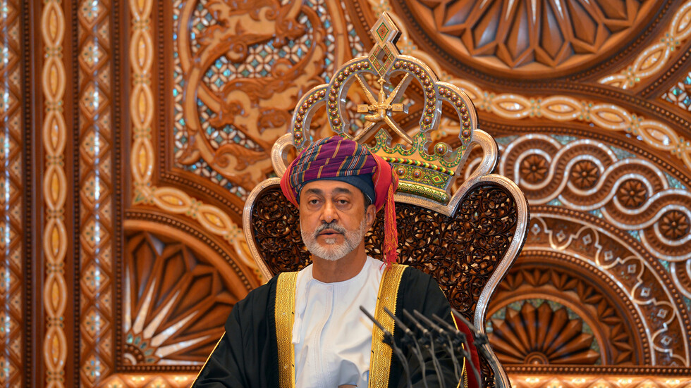 سلطان عمان يعلن عدم حضوره قمة "المصالحة الخليجية"