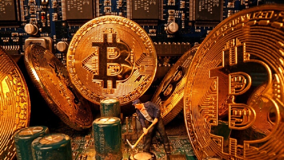 سعر "البيتكوين" يواصل الصعود