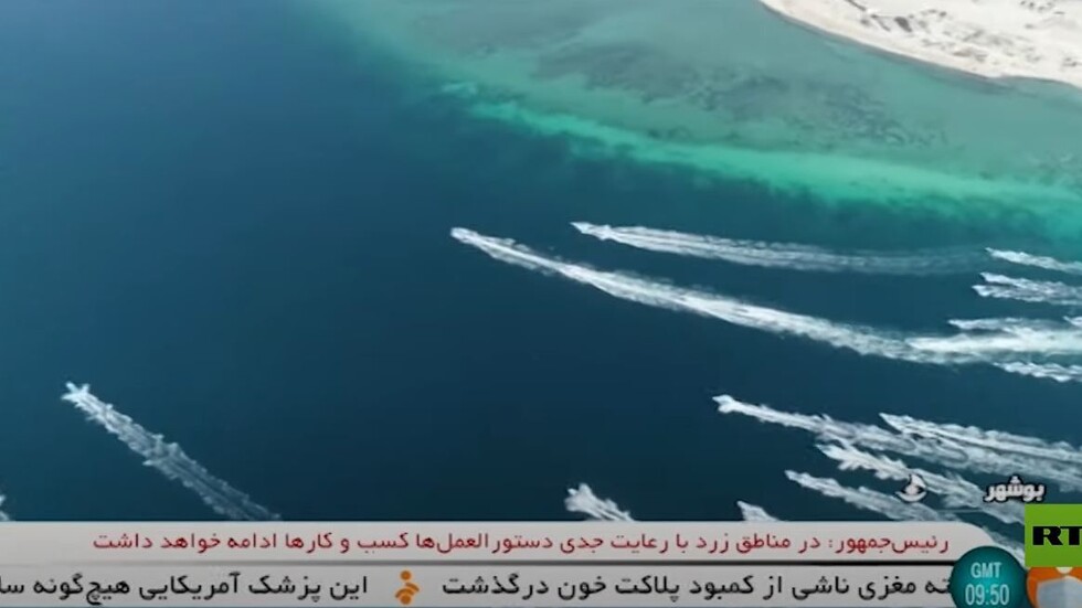 استعراض بحري إيراني كبير في مياه الخليج