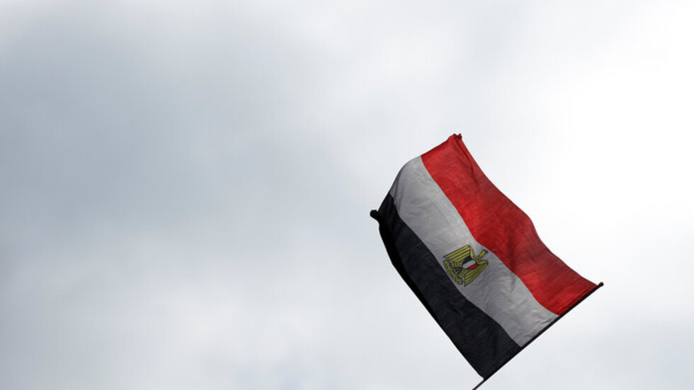 الحكومة المصرية تتدخل لإنقاذ فنان مشهور (صورة)