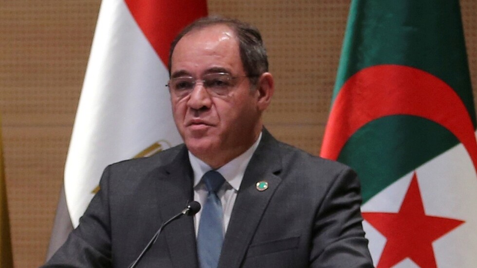 وزير الخارجية الجزائري يزور جنوب إفريقيا ليومين..الملفات الإقليمية ضمن المباحثات