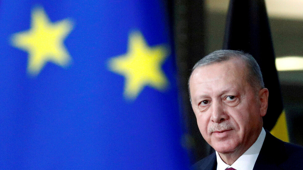 خبير يوضح إعلان أردوغان عن ضرورة ضم تركيا إلى الاتحاد الأوروبي بعد خروج بريطانيا