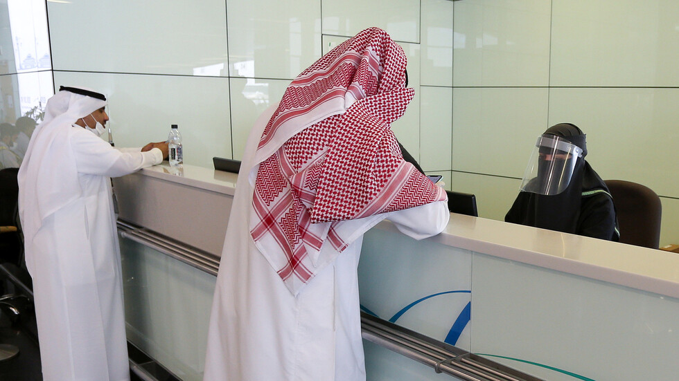 السعودية تحذر مواطنيها من السفر إلى عدد من الدول "دون إذن مسبق"