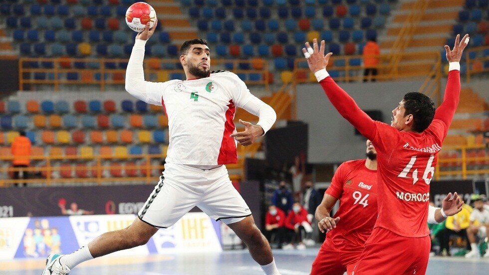 المنتخب الجزائري يقلب الطاولة على نظيره المغربي بكأس العالم لكرة اليد