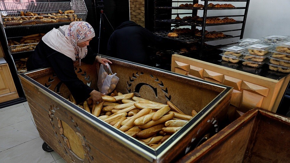 مسؤول في حكومة الوفاق الليبية يحذر من "ثورة جياع"