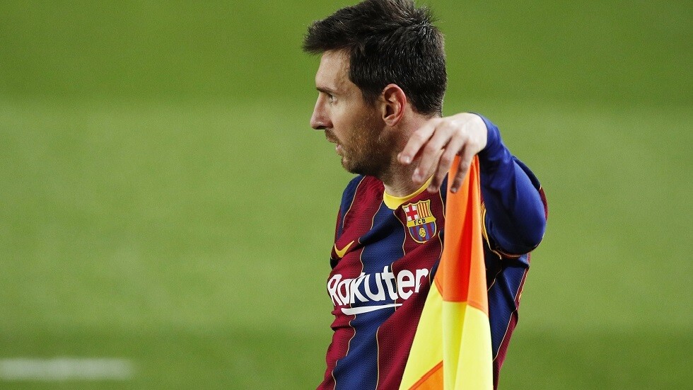 ميسي يضع شرطا واحدا للبقاء في برشلونة