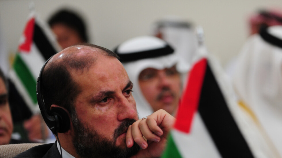 مستشار عباس يدعو اليونان لإدانة تصريحات رئيس أساقفتها المسيئة للإسلام
