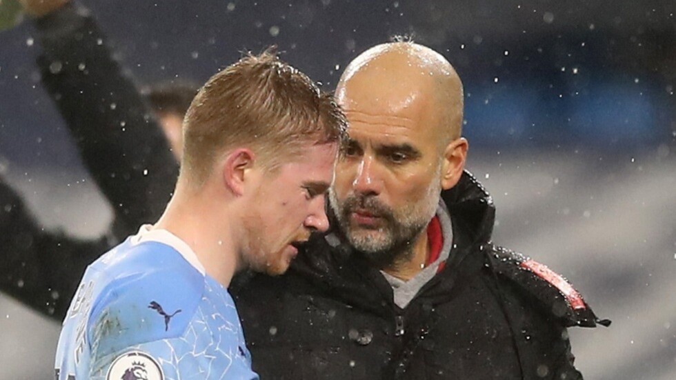غوارديولا يقود السيتي للتربع على عرش الدوري الإنجليزي الممتاز