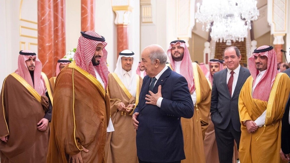 قادة السعودية وقطر يهنئون الرئيس الجزائري