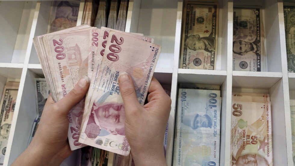 صندوق النقد الدولي يتوقع نمو اقتصاد تركيا حوالي 6 بالمئة في 2021