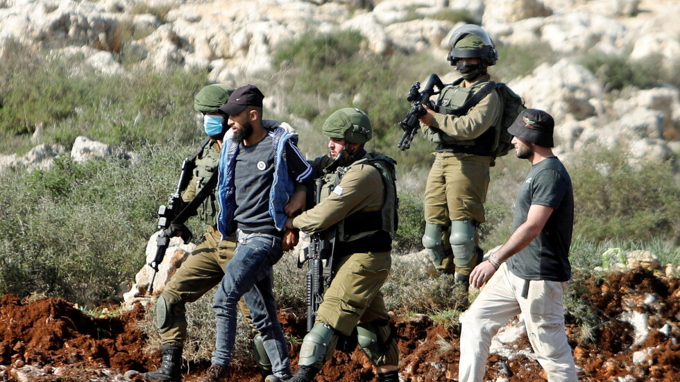 إصابة جندي إسرائيلي خلال مواجهات مع الفلسطينيين في القدس